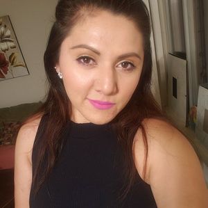 Meet your Posher, Mirna